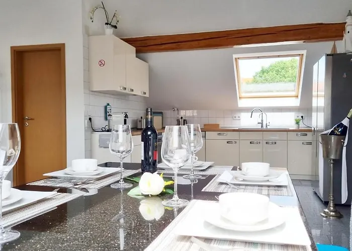 Famous 24h Check-in, 100 Qm, Klima, Loggia * Brunswick